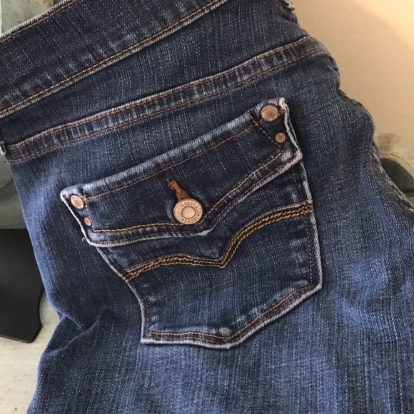 Levi's Denim - Levi’s 505 straight leg ladies jean. Nice